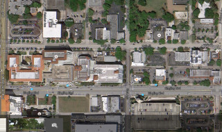 The project site is on the northeast corner of Main Street and East Avenue. Image from Google Maps