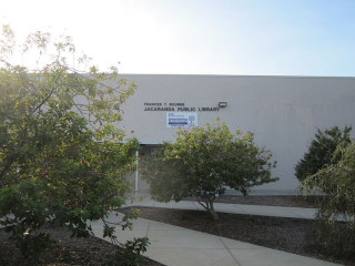 The Jacaranda Public Library is on Woodmere Boulevard in Venice. Image contributed by Jacaranda Public Library to Wikimedia Commons