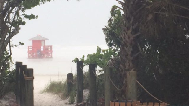 A Sheriff's Office deputy photographed Siesta Public Beach on June 6. Image courtesy Sheriff's Office